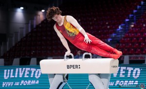 bel sfe08255 copia simone ferraro ph